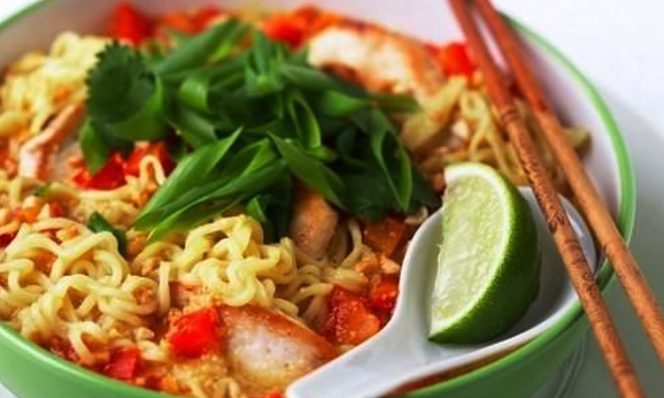 
					Jangan Kejebak Kenikmatan! Mie Instan: Berapa Batas Aman Konsumsinya?
