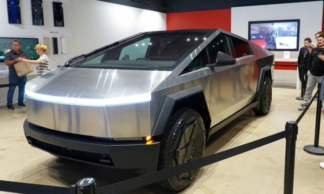 
					Cybertruck Tesla Mendarat di Sham Tseng Hong Kong, Siap Menggebrak Pasar Asia?