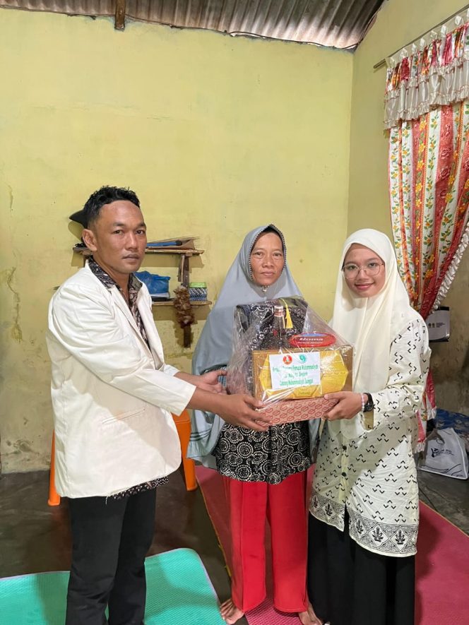 
					Takjil On The Road, PCPM Sunggal dan PCNA Sunggal Berbagi Kebahagiaan Dan Keberkahan di Bulan Suci Ramadhan 1446 Hijriyah 