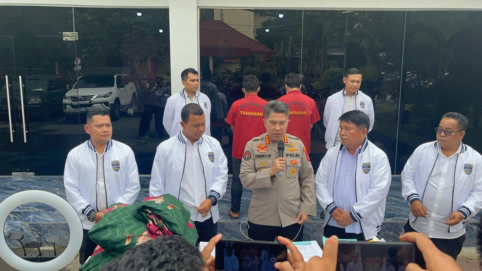 Polda Sumut Bongkar Siaran Langsung Pornografi Online Libatkan Anak Di Bawah Umur