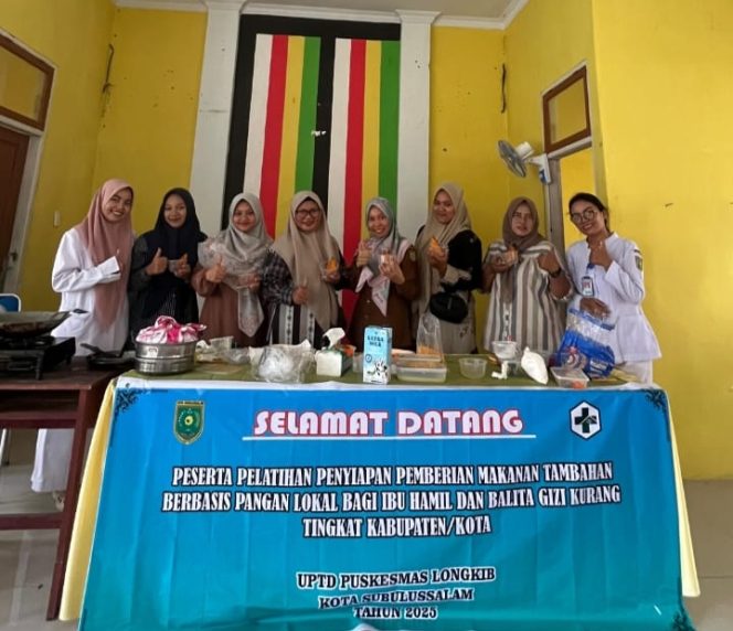 
					KAPUS LONGKIB LAKUKAN PELATIHAN TIM PELAKSANAAN DALAM PENYIAPAN PEMBERIAN MAKANAN TAMBAHAN BERBASIS PANGAN LOKAL BAGI IBU HAMIL KEK DAN BALITA GIZI KURANG TINGKAT PUSKESMAS