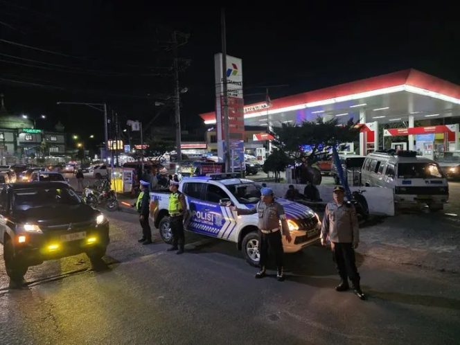 
					Polres Tanah Karo Gelar Patroli Malam, Antisipasi Balap Liar dan Gangguan Kamtibmas di Kabanjahe