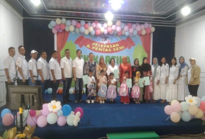 
					Pada Wisuda TK Kartika, Manager Kebun Gunung Monako Sebut “Laskar Pelangi Kecil Dari Kebun Gunung Monako, Harapan Baru Dari TK Kartika”
