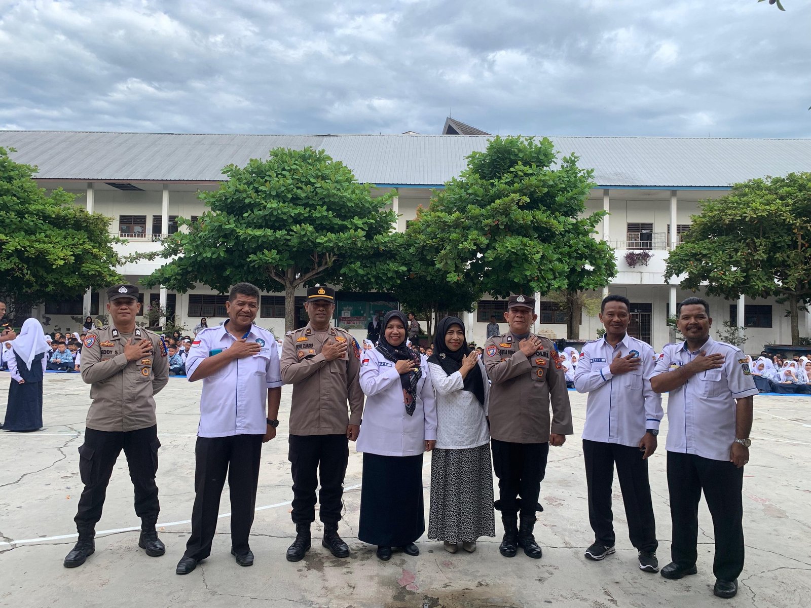 MPLS di SMP N 1, Satbinmas Polres Tebingtinggi Berikan Motivasi dan Edukasi