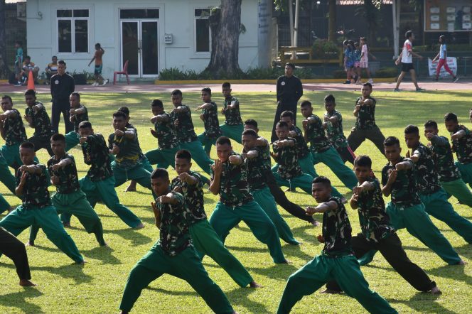
					Pangdam I/BB Tinjau Latihan Kaderisasi Pelatih Pencak Silat Militer di Jasdam I/BB