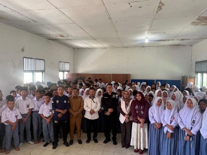 
					Masa Pengenalan Lingkungan Sekolah Polres Pakpak Bharat Berikan Edukasi Di SMA Negeri 1 Sigunung