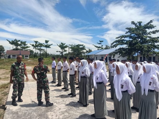 
					*Babinsa Serka Hasan Basri Melaksanakan Perekrutan Calon Anggota Paskibraka Persiapan HUT RI ke-80 Tahun 2025 di Panai Hilir*