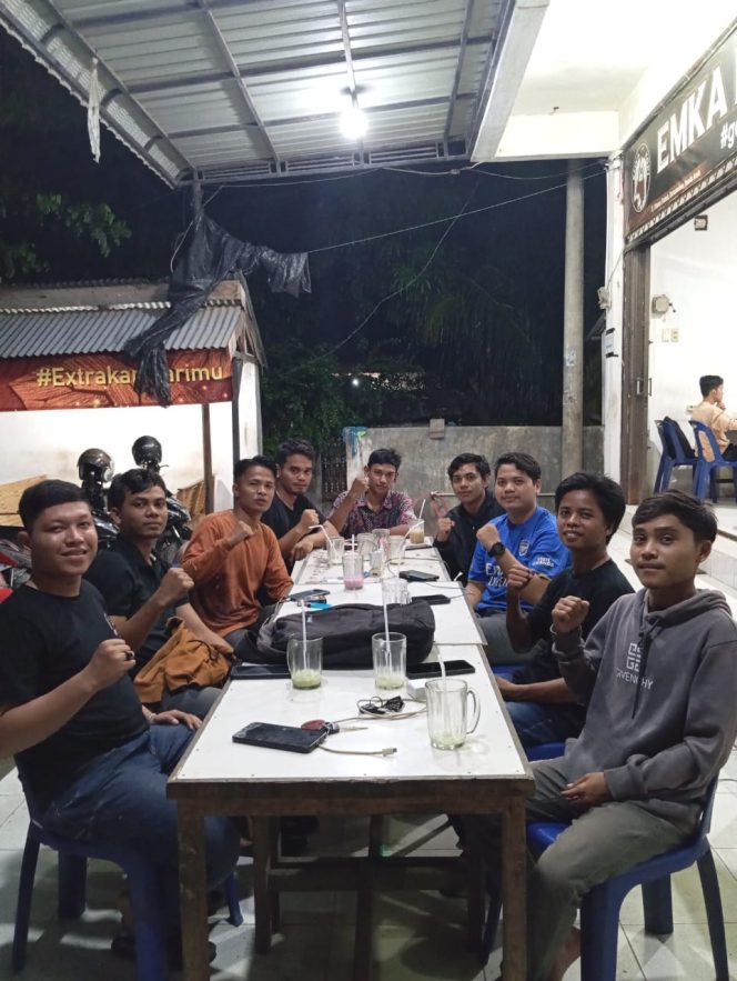 
					AMPES MEMINTA PEMERINTAH KOTA SUBULUSSALAM HARUS LIHAI MELIHAT PERMASALAHAN PERUSAHAAN DISEMUA SEKTOR