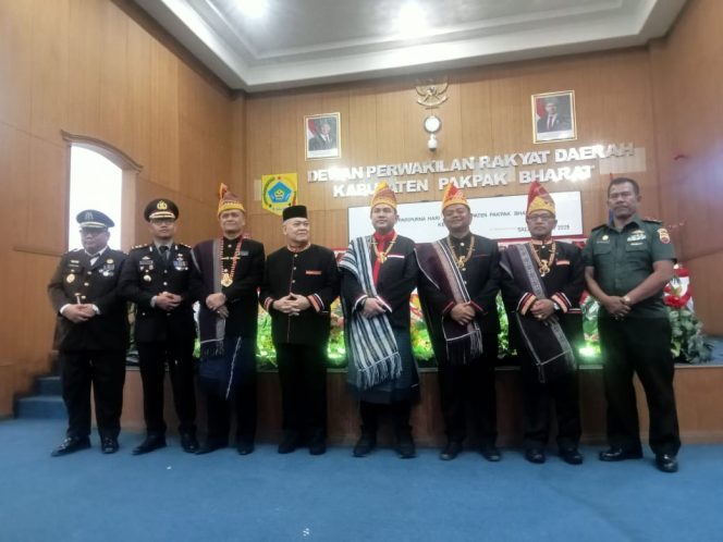 
					Bupati Pakpak Bharat Sampaikan Pidato Pada Sidang Istimewa Pada Rapat Paripurna DPRD Di Hari Jadi Pakpak Bharat Ke – 22 Tahun 2025