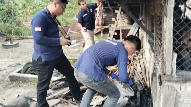 
					Rumah Wartawan Di Sergai Diduga Dibakar OTK, Polisi Diminta Ungkap Pelaku