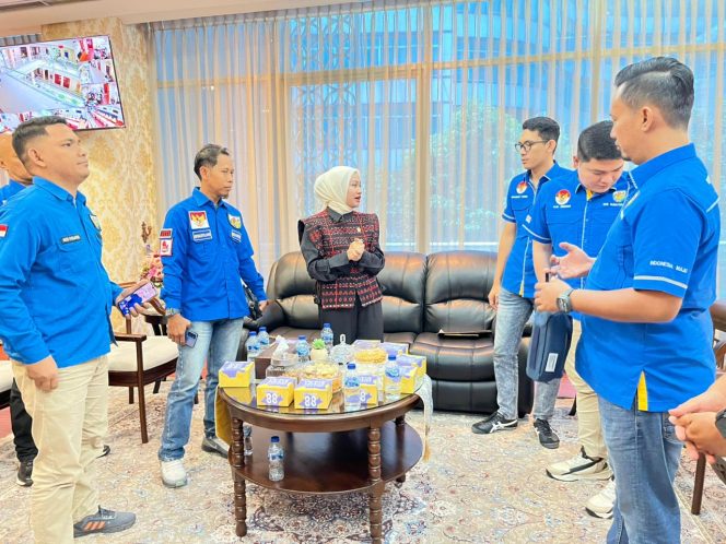 
					DPD KNPI Sumut Bersilaturahmi dengan Ketua DPRD Sumut, Dorong Ranperda Kepemudaan Segera Disahkan