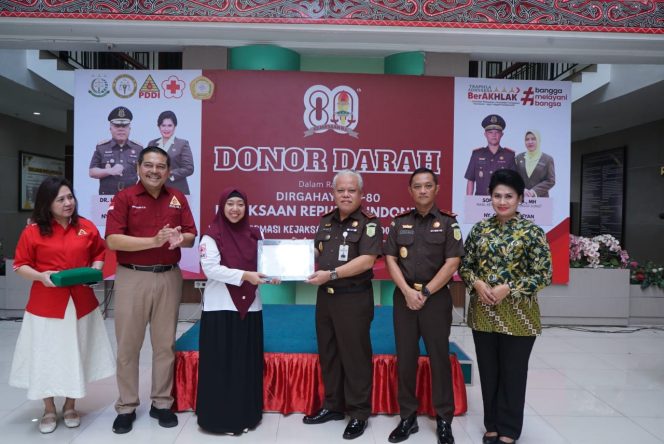 
					*Sambut Hari Lahir Kejaksaan R.I Ke-80, Kejati Sumatera Utara Gelar Donor Darah*