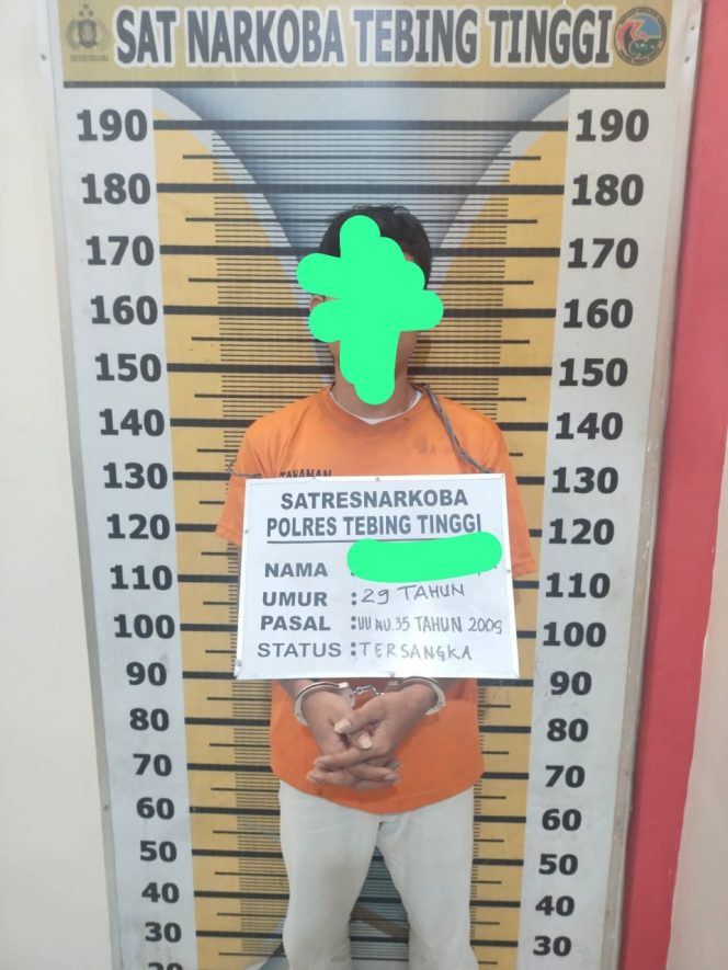 
					Polres Tebingtinggi Tangkap Pria Terduga Pemilik Sabu di Paya Pinang, 2 Paket Sabu Diamankan