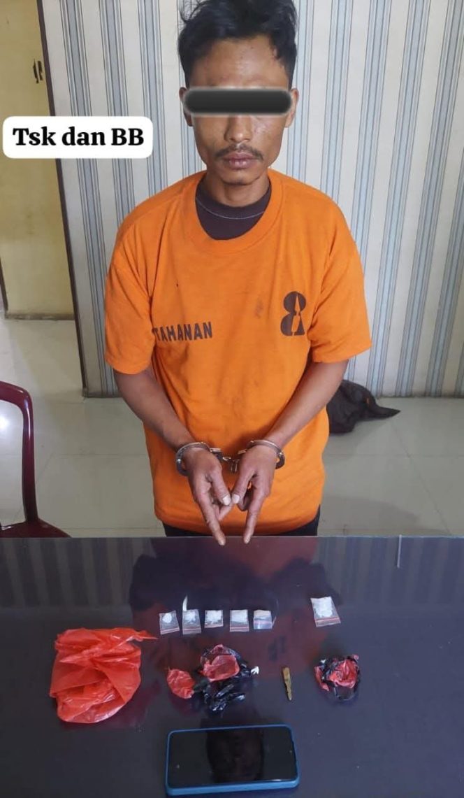 
					Satresnarkoba Polres Karo Ringkus Pemuda Pembawa 9,32 Gram Sabu di Jalan Desa Naga Lingga