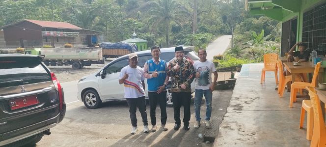 
					Wakil Walikota & Manajer PLN Subulussalam Perluas Jaringan Listrik, Warga Nikmati Program Kementerian ESDM