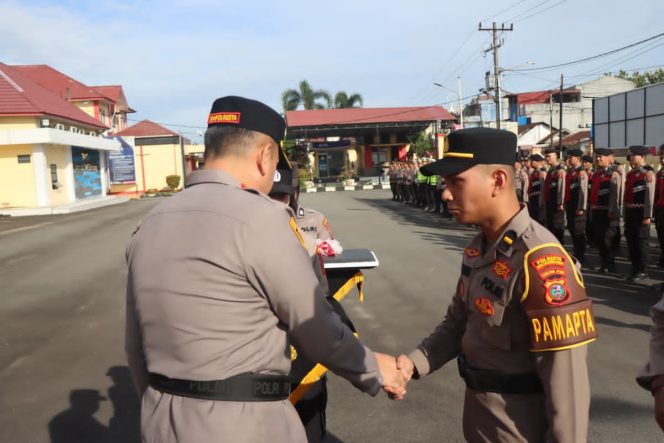 Polresta Deli Serdang Gelar Apel Launching Pamapta dan Penyerahan Mobil Patroli