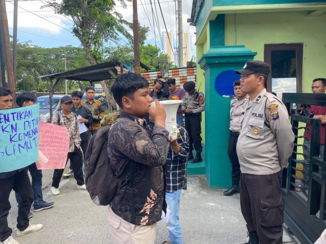 Gelar Unjuk Rasa, GEMPI-SU Bongkar Dugaan Persekongkolan dan Kongkalikong Kakanwil Kemenag Sumut