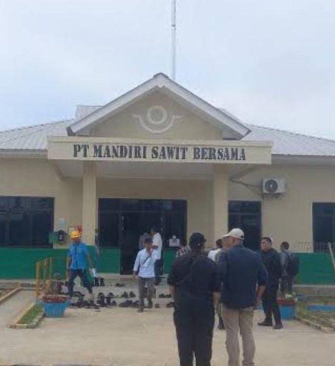 Masyarakat Namo Buaya dan SiPare- Pare Kec.Sultan Daulat Keluhkan Bau Busuk Limbah Paprik Sawit PT MSB II Kota Subulussalam