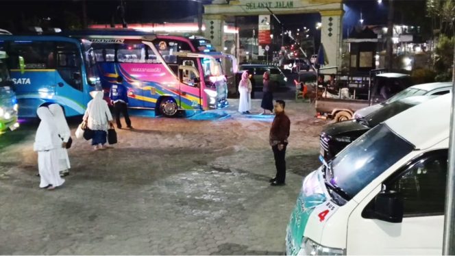 
					PD BKMT Kabupaten Karo Silaturahmi Dan Studi Banding Ke PD BKMT Kabupaten Asahan