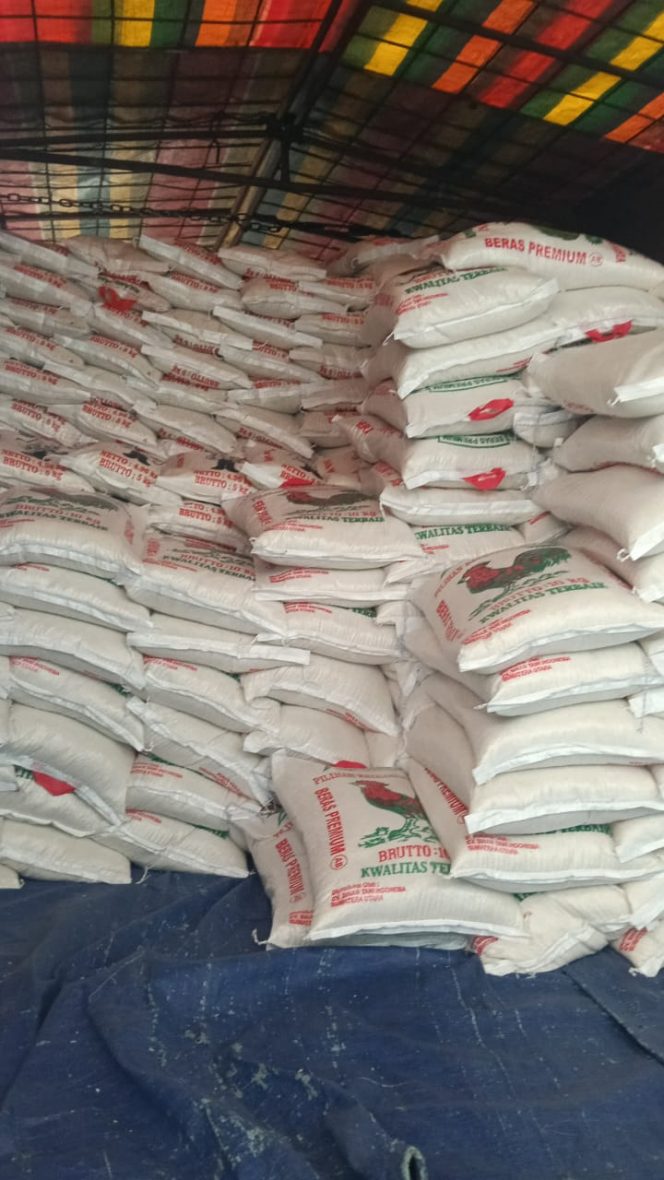 
					Sekira 3.000 Paket Sembako dari CEO Penghidmat Baitullah untuk Korban Banjir di Aceh, Sumut dan Sumbar