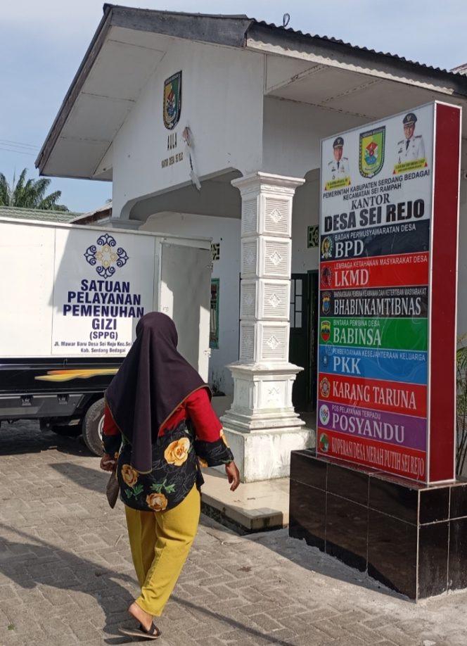 
					Muliono Kades Sei Rejo Diduga Berbohong Ketika Ditanya Mengenai Perkembangan Masalah Penutupan Saluran Aliran Irigasi.