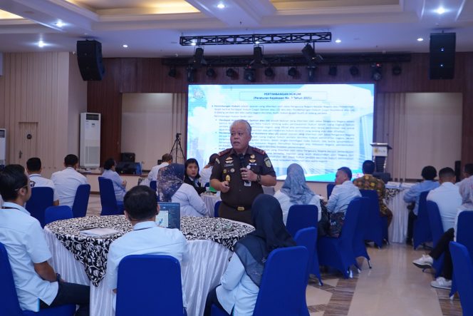 
					*“Doktrin Business Judgment Rule” Sebagai Pedoman Pengambilan Kebijakan Bisnis Perusahaan*