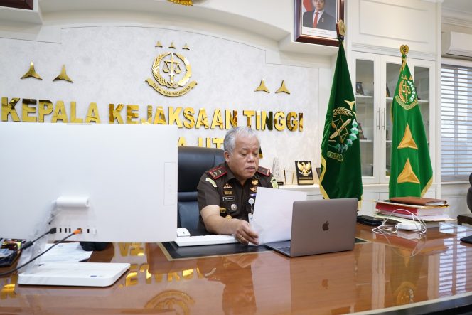 
					*KEJATI SUMUT RAIH PENGHARGAAN SEBAGAI INSTANSI TERBAIK KE-II KINERJA PENGGUNA ANGGARAN SE SUMATERA UTARA