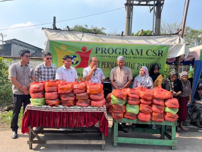 
					PT PHPO Bantu 89 Paket Sembako Kepada Warga Desa Saentis