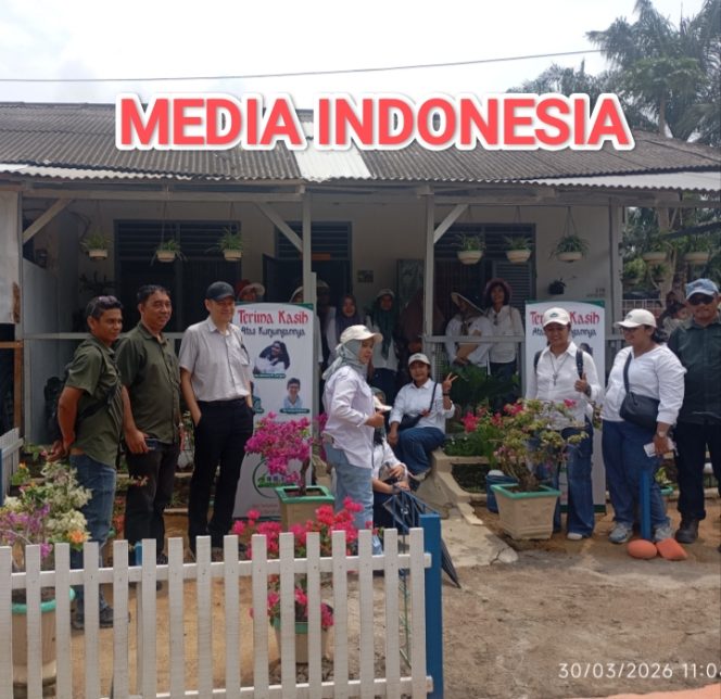 
					Ny. Luluk Williams Tinjau Program Rumah Sehat Karyawan di PT Socfindo Kebun Mata Pao.