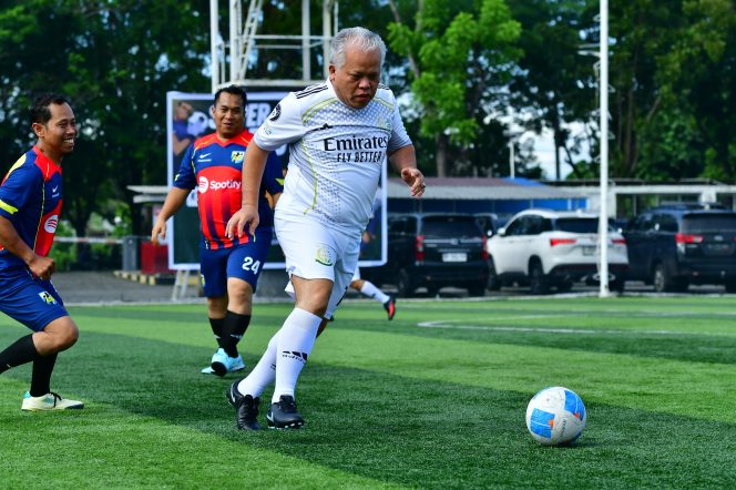 
					Kajati Sumatera Utara Dorong Mahasiswa dan Pemuda Menjaga Sportifitas Dan Semangat Kerjasama Guna Mendukung Pembangunan Berbagai Aspek Di Sumatera Utara