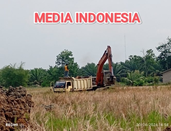 
					Dugaan Galian C Ilegal di Paya Lombang Sergai Marak, Kades dan Kadus Bungkam Saat Dikonfirmasi.