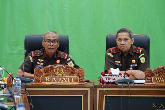 
					Kejati Sumatera Utara Hadirkan Restoratif Justice, Perkara Paman Ancam Keponakan Berakhir Damai