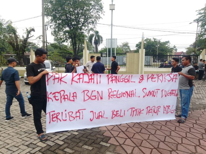 
					GMPET SU Geruduk Kantor KPPG Wilayah Sumut: Dugaan Kejanggalan dan Penyalahgunaan Wewenang di Lingkungan KPPG Wilayah Sumatera Utara