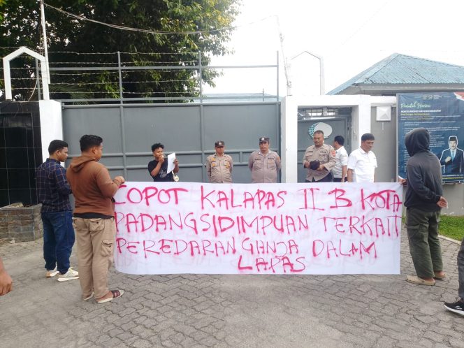 
					GMPET SU Desak Evaluasi dan Pencopotan Kalapas Kelas IIB Padangsidimpuan Usai Temuan 6,8 Kg Ganja di Dalam Lapas