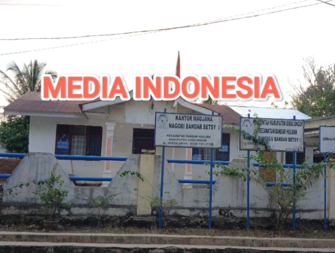 
					Masyarakat Nagori Bandar Betsy 1 Desak Pangulu Pecat Gamot Huta V, Karena Lakukan Penahanan BLT-DD.