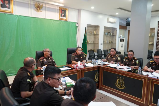 
					Seorang Ayah Di Kabupaten Serdang Bedagai Maafkan Perbuatan Anaknya Dengan Tulus, Demi Keutuhan Hubungan Keluarga, Jaksa Selesaikan Perkara KDRT Melalui Restoratif Justice