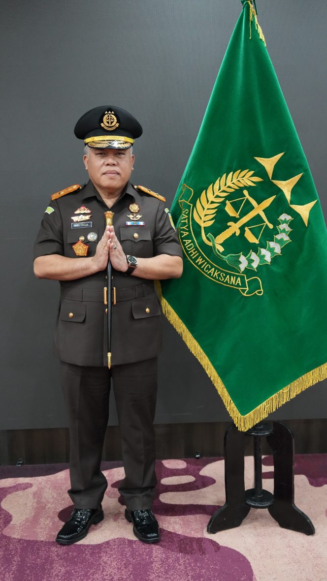
					Eks Kajati Sumut Harli Siregar Dipercaya Sebagai Kepala Badan Pendidikan Dan Pelatihan Kejaksaan Republik Indoneisa