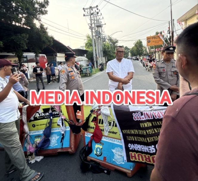 
					Diduga Ada Upaya Menggagalkan Aksi Damai di Rumah Dinas Kapolda Sumut, Sopir Sound System Mengaku Diancam Akan Ditangkap.