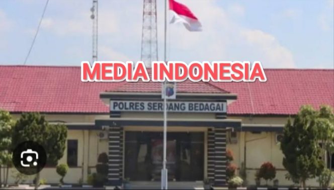 
					Polisi Pastikan Isu Pengoplosan BBM di Sergai Tidak Benar, Murni Penjualan Eceran untuk Warga Pelosok.