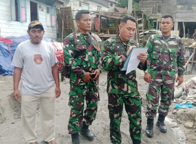 
					Dandim 0205/Tanah Karo Letkol Inf Robert Panjaitan, Tinjau Langsung Progres Pembangunan Jembatan Merah Putih